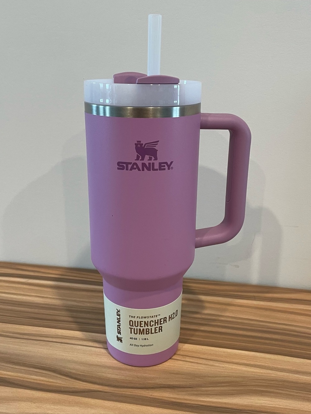 Stanley purple pink The Flowstate 40oz Quencher H2.0 Tunbler NWT
